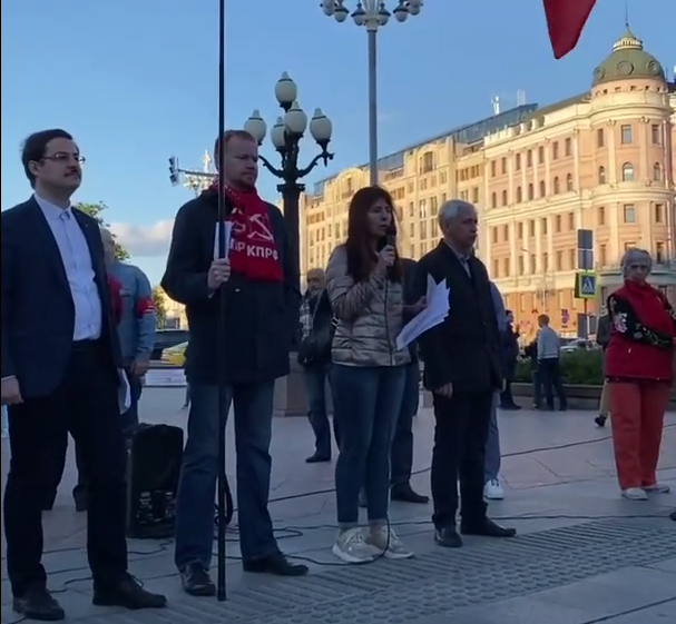 Выступление Веры Трошиной, активиста ОД Родители Москвы, на встрече с депутатами в День защиты детей
